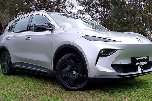 2025 MG MGS5 EV