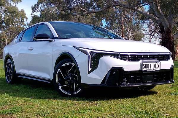 2026 Kia K4